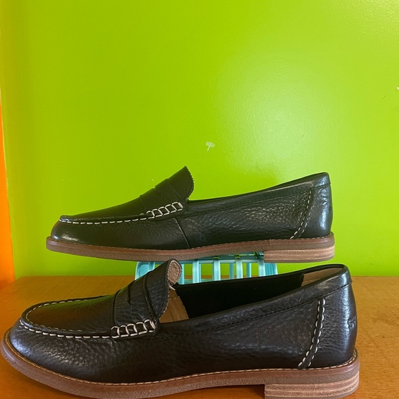 SPERRY .Elegant,Black Leather Loafers. New. - Picture 1 of 8